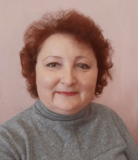 Шмідт Лариса